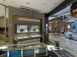 -周生生Chow Sang Sang(新世界店)