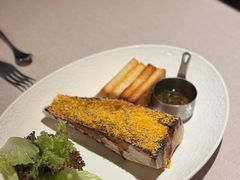 炙烤整根炭烤牛骨髓配自制青酱-WILLIAM 威廉姆牛排馆(衡山路店)