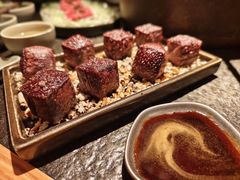 -三出山火锅(南京万象天地店)