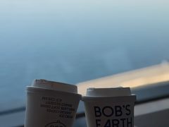 -抱抱地球咖啡馆(国家海洋博物馆店)
