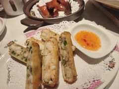鲜虾春卷-炆艺乳鸽·煲仔饭大排档(望京来广营店)