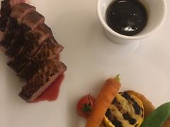 -广州塔卢特斯法国旋转餐厅