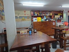 -宝瑞门钉肉饼店