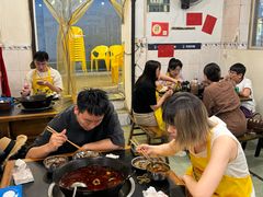 -鸿顺老铁锅美蛙鱼府(解放碑店)