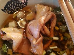 -九尺赵老四鲜鹅肠火锅