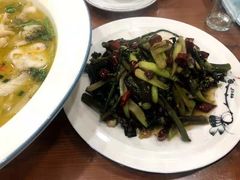 -椒香川流不息川菜馆(二七北路店)