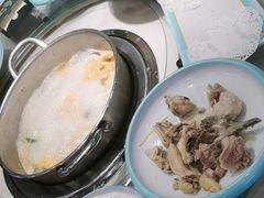 -粤顺渔坊·中山脆肉鲩火锅(清湖店)