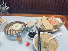 -七百岁羊肉馆(环球港店)