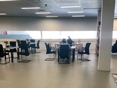 -深圳锦龙奥迪4S店(前海店)