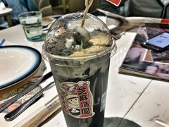 热芝麻汤圆豆豆茶-喜茶(永旺梦乐城店)