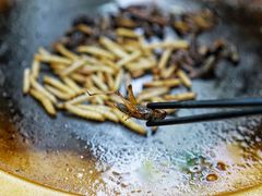 蚂蚱-阿昌白族石板烧(大理古城店)