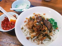 -牛八宝桂林米粉(八里庄店)