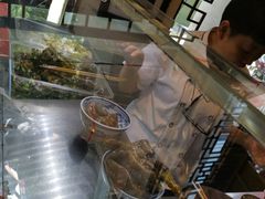 -关中老碗(建工路店)