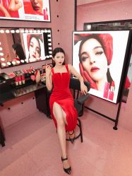 -VALENTINO华伦天奴美妆