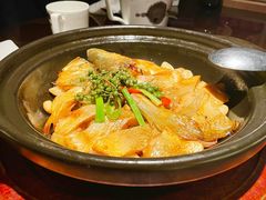 -江上荟·创意中国菜(绿地缤纷城店)