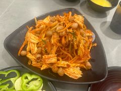 -啊美丽炭火烤肉(滑翔一店)