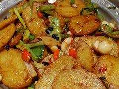 -95号酱骨·一块豆腐(展春园西路店)