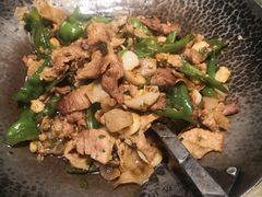 -费大厨辣椒炒肉(万家丽一店)