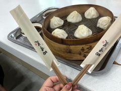 鲜肉汤包-四季美汤包(户部巷店)