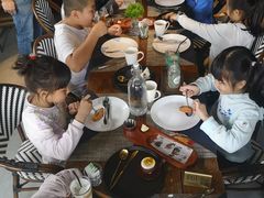 -喜洲吧·江畔老船厂·庭院餐厅(喜临院店)
