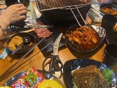 -合易泓烤肉·海肠捞饭(火车站店)