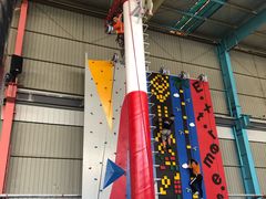 -天空之城蹦床攀岩运动馆·团建拓展·亲子游乐·生日派对(合肥店)