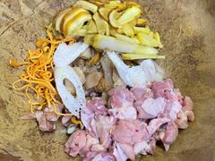 -云南野生菌石锅鱼石锅鸡(大金塔店)