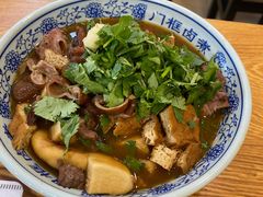 卤煮火烧-门框胡同百年卤煮(新街口店)