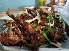 炒鸡架-勃利地摊·勃立小串烧烤