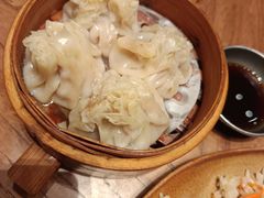 -比斯特上海购物村精品奥特莱斯