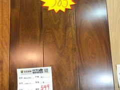 -上海跨国采购会展中心