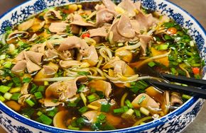 Silver Sprout and Pig Kidney Stir-fry