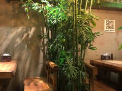 -万记麻辣烫国展总店