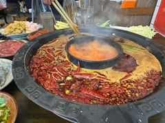 -黄潇洒老火锅(九眼桥宏济巷店)