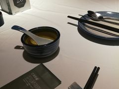 -八府香鸭·啫啫煲(华山路店)