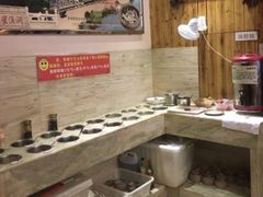 -滇香肴·云南菜蒸汽石锅鱼(云南北路店)