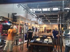 -POLO SPORT保罗运动系列(时代城市奥特莱斯杨树浦路店)