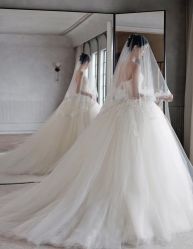 -衣贝姿婚纱礼服馆