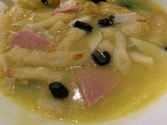 -百鸟朝凤宴会中心