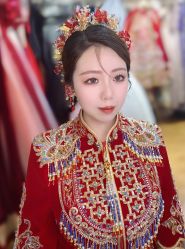 点击看大图 -爱伊人婚纱礼服美妆馆