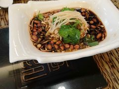 烫干丝-老季市·三代非遗传承·地标美食老汁鸡(工农路店)