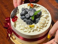 -花花卷卷·鲜食蛋糕(静安久光百货店)