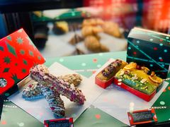 -星巴克臻选(上海长风大悦城店)