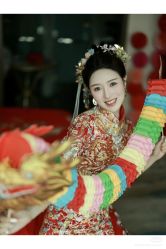 -Lady  Jane高端婚纱礼服馆