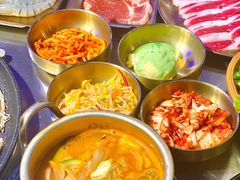 -釜山火炉·海鲜烤肉(紫藤路店)