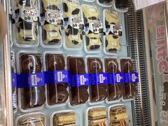 -85度C(生甜甜圈研究工坊·上海平凉店)