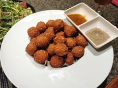 干炸小丸子-真地道京味府·鲜橙烤鸭·北京菜(朝外大街东大桥店)