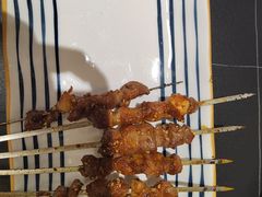 -许哥东北烧烤·铁丳烤串·宫后夹肉(繁花中心店)