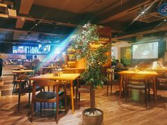 大堂-JINNS锦时 steak&pizza(浸信会礼拜堂旧址店)
