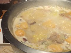 -佬土鹅肠火锅(解放路店)